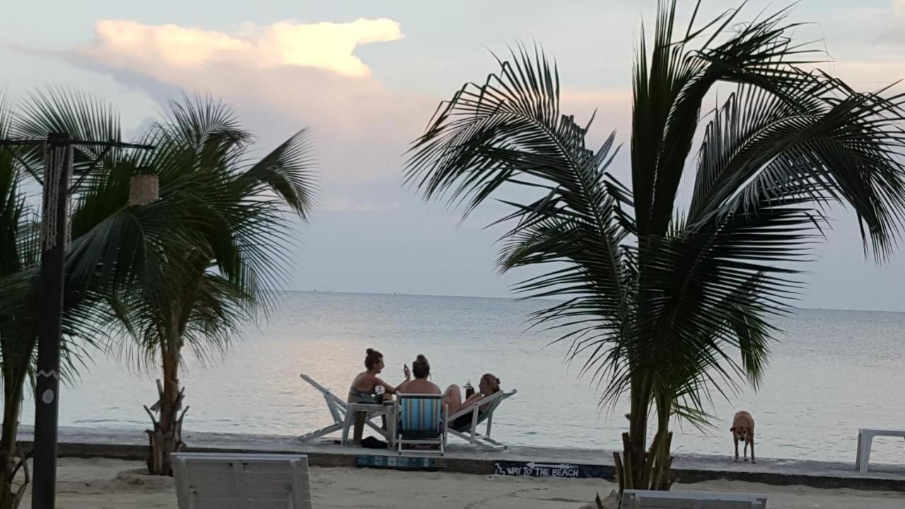 Viking Holiday Resort Koh Samet Екстериор снимка