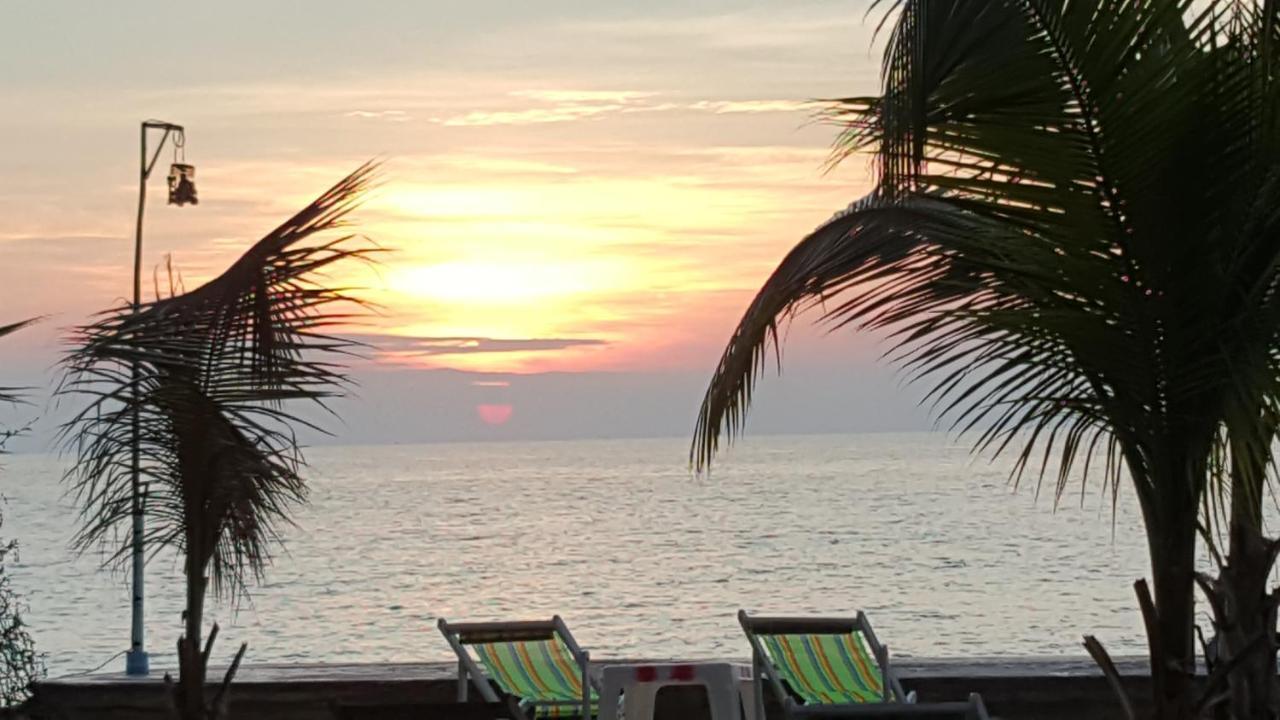 Viking Holiday Resort Koh Samet Екстериор снимка