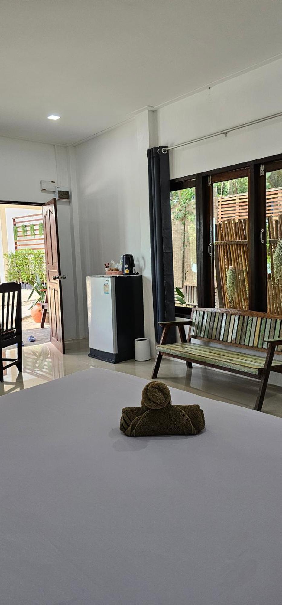 Viking Holiday Resort Koh Samet Екстериор снимка